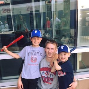 Meet your Posher, Travis